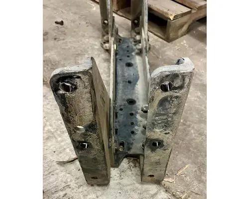 KENWORTH T400 Crossmember