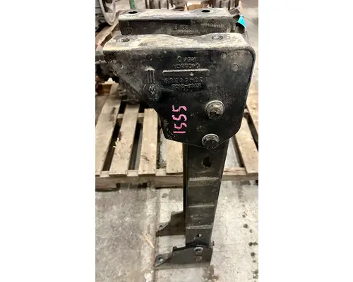 KENWORTH T400 Crossmember