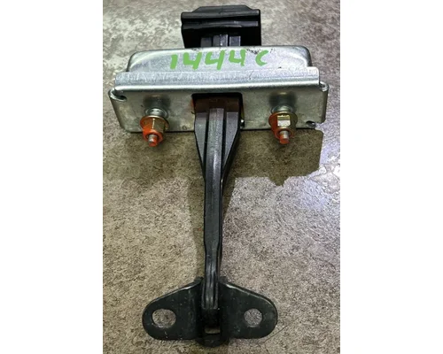KENWORTH T400 Door Handle