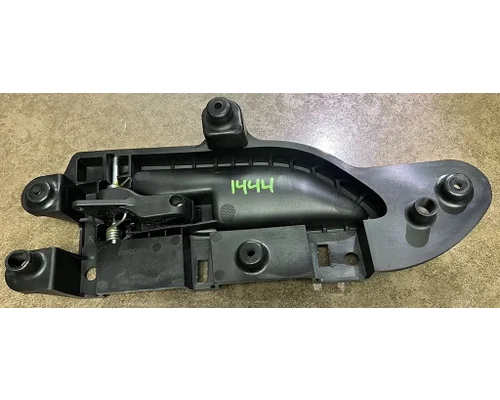 KENWORTH T400 Door Handle