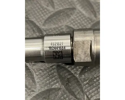 KENWORTH T400 Fuel Injector