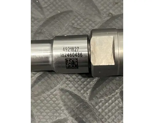 KENWORTH T400 Fuel Injector