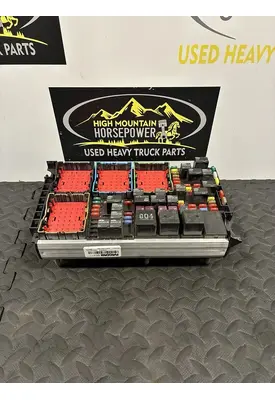 KENWORTH T400 Fuse Box