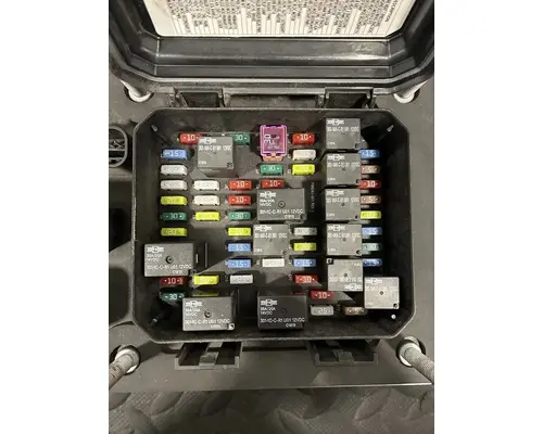 KENWORTH T400 Fuse Box