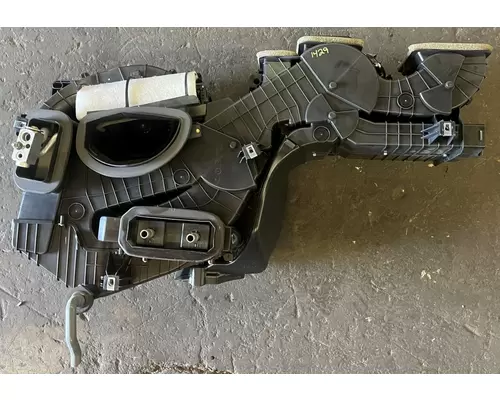 KENWORTH T400 Heater Assembly