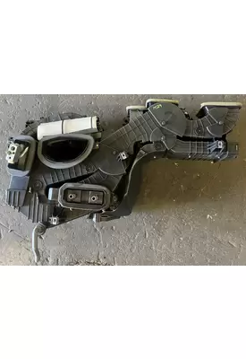 KENWORTH T400 Heater Assembly