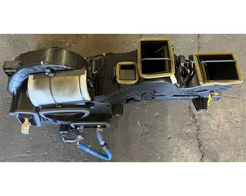 KENWORTH T400 Heater Assembly