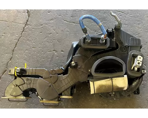 KENWORTH T400 Heater Assembly