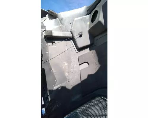 KENWORTH T400 Hood