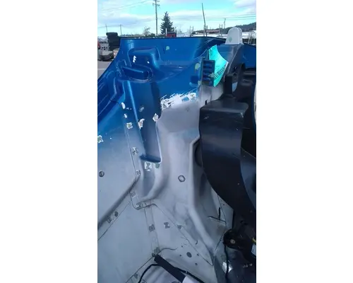 KENWORTH T400 Hood
