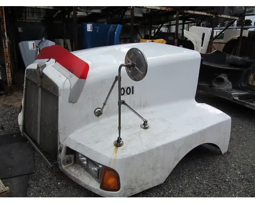 KENWORTH T400 Hood