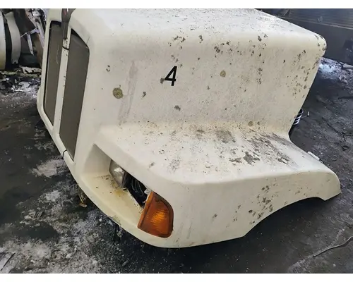 KENWORTH T400 Hood