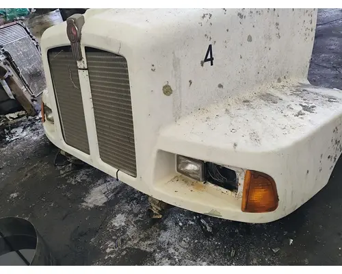 KENWORTH T400 Hood