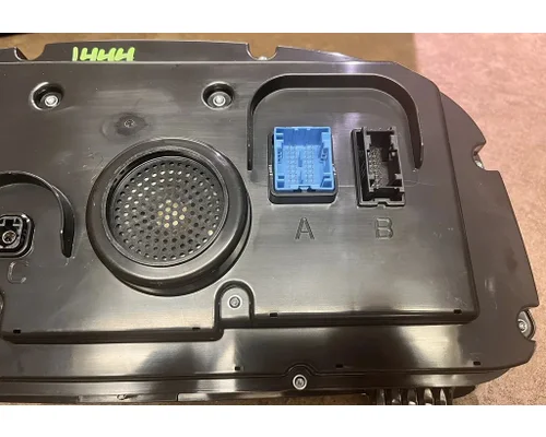 KENWORTH T400 Instrument Cluster