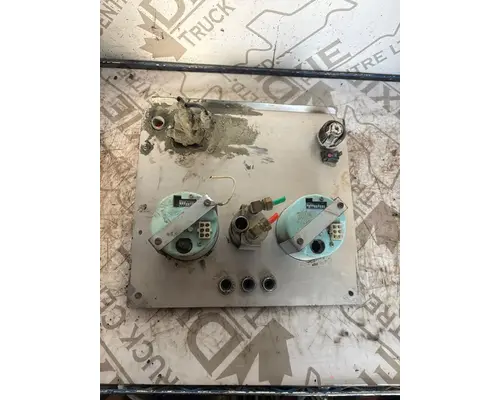 KENWORTH T400 Instrument Cluster