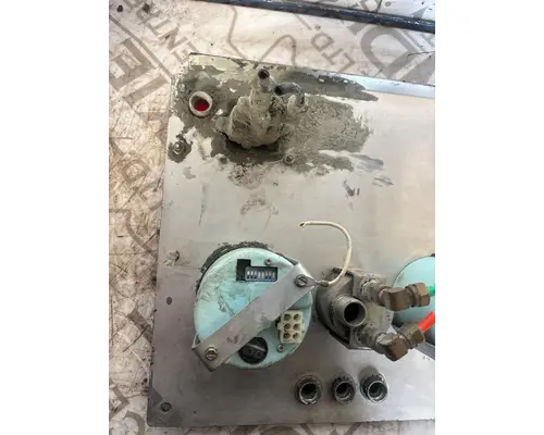 KENWORTH T400 Instrument Cluster