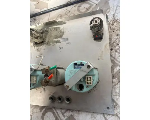 KENWORTH T400 Instrument Cluster