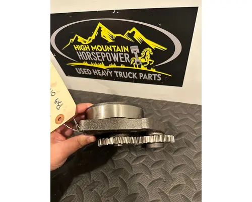 KENWORTH T400 Oil Pump