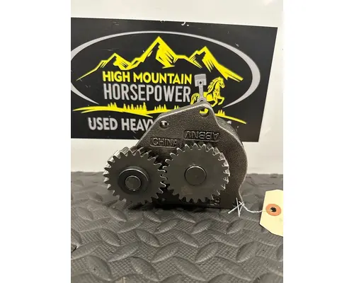 KENWORTH T400 Oil Pump