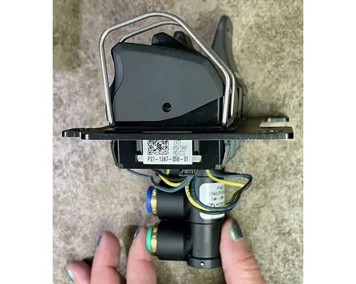 KENWORTH T400 Switch, misc 