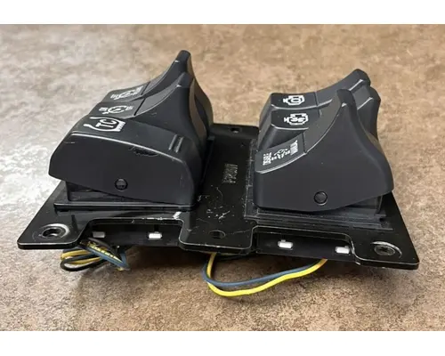 KENWORTH T400 Switch, misc 