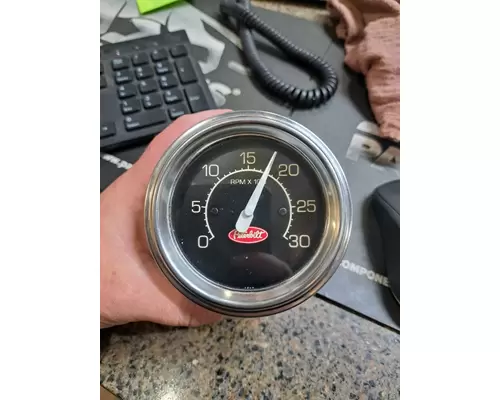 KENWORTH T400 Tachometer