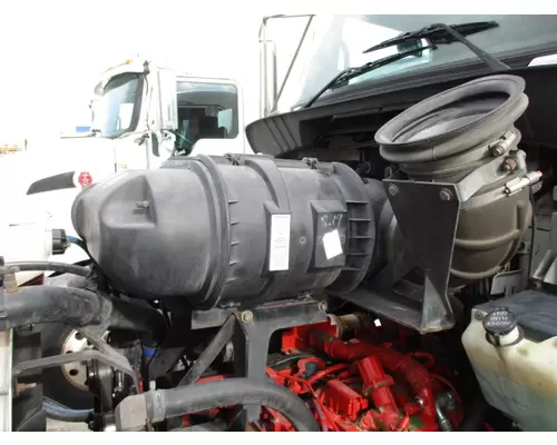 KENWORTH T440 AIR CLEANER