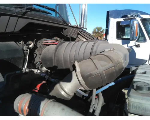 KENWORTH T440 AIR CLEANER