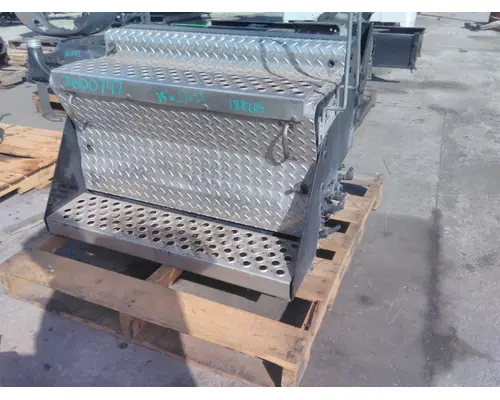 KENWORTH T440 BATTERY BOX