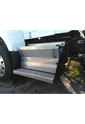 KENWORTH T440 BATTERY BOX