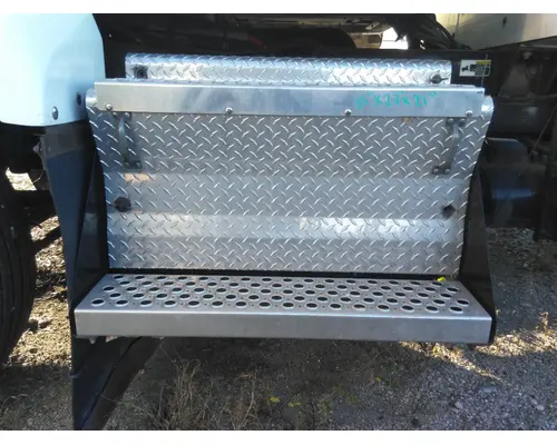 KENWORTH T440 BATTERY BOX