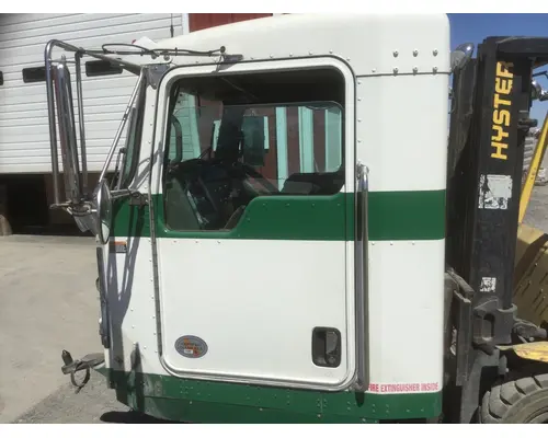 KENWORTH T440 CAB ASSEMBLY