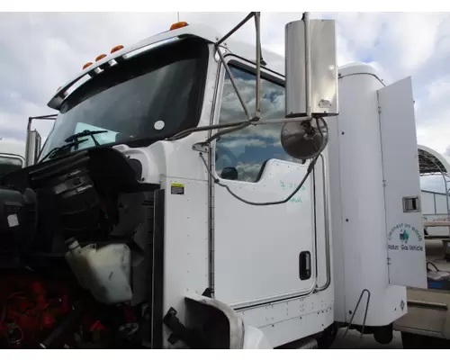 KENWORTH T440 CAB