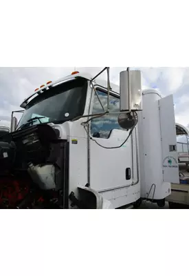 KENWORTH T440 CAB