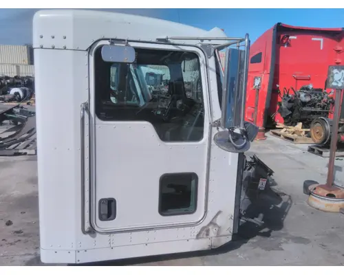 KENWORTH T440 CAB