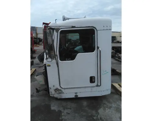 KENWORTH T440 CAB