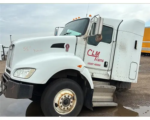 KENWORTH T440 CAB