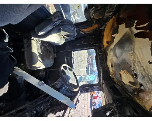 KENWORTH T440 Door Assembly, Front