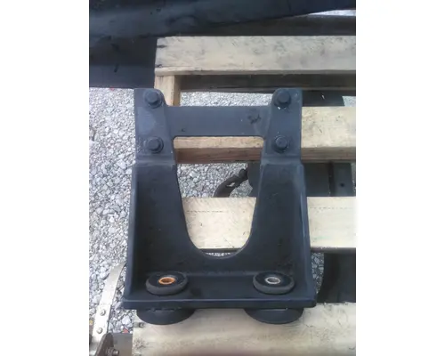 KENWORTH T440 ENGINE MOUNTS, VEHICLE (FRONT)