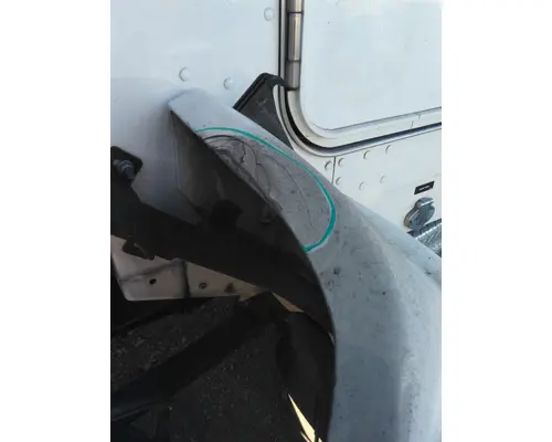 KENWORTH T440 FENDER EXTENSION