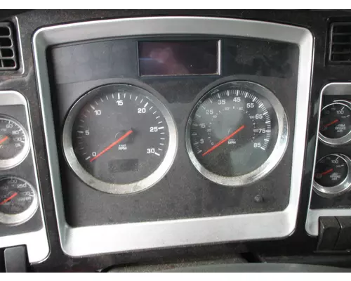 KENWORTH T440 GAUGE CLUSTER
