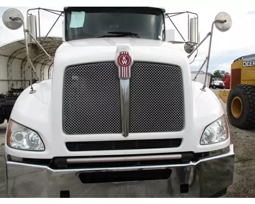KENWORTH T440 HOOD
