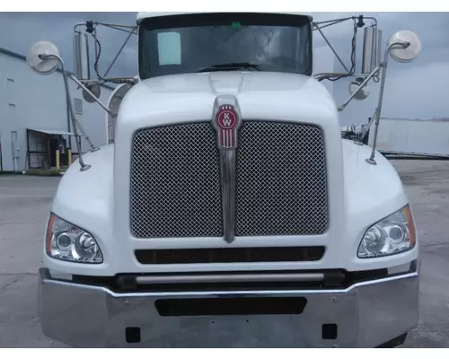 KENWORTH T440 HOOD