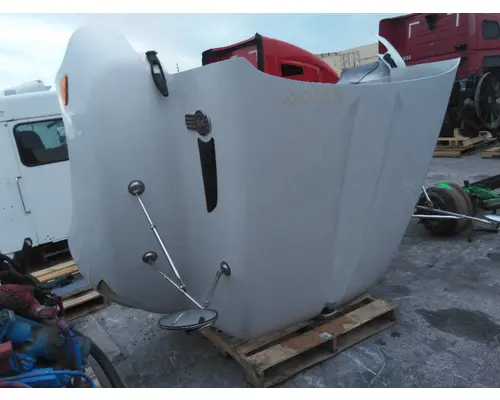 KENWORTH T440 HOOD