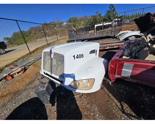 KENWORTH T440 Hood