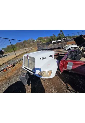 KENWORTH T440 Hood