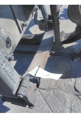 KENWORTH T440 LEAF SPRING, FRONT
