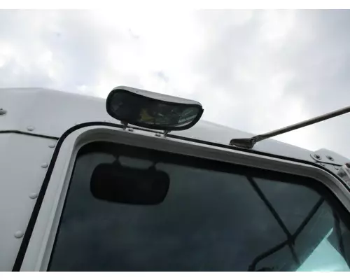 KENWORTH T440 MIRROR LOOK DOWN