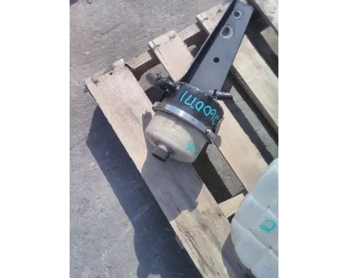 KENWORTH T440 POWER STEERING RESERVOIR