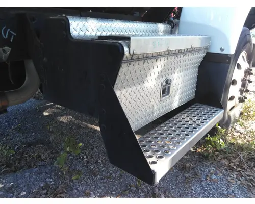 KENWORTH T440 TOOL BOX